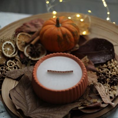 yuvarlak balkabağı mumlar